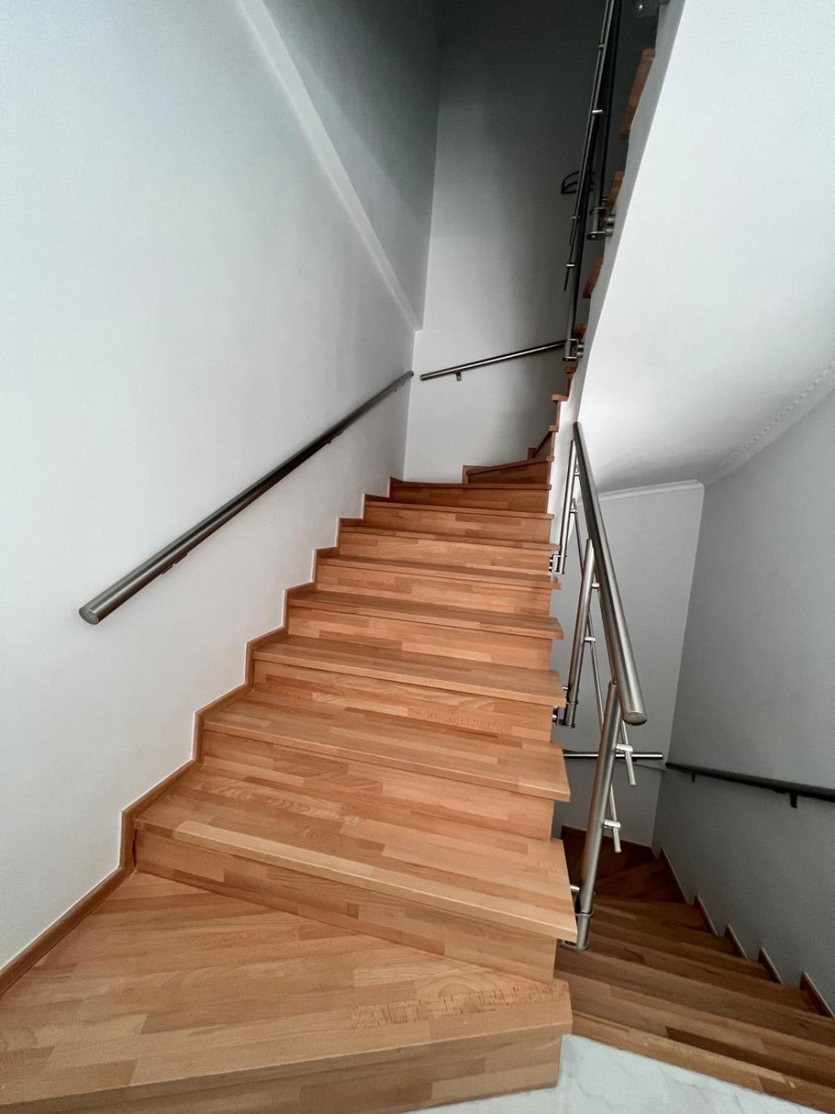 Kontis' Deluxe Furnished Apartment Λουτράκι Εξωτερικό φωτογραφία