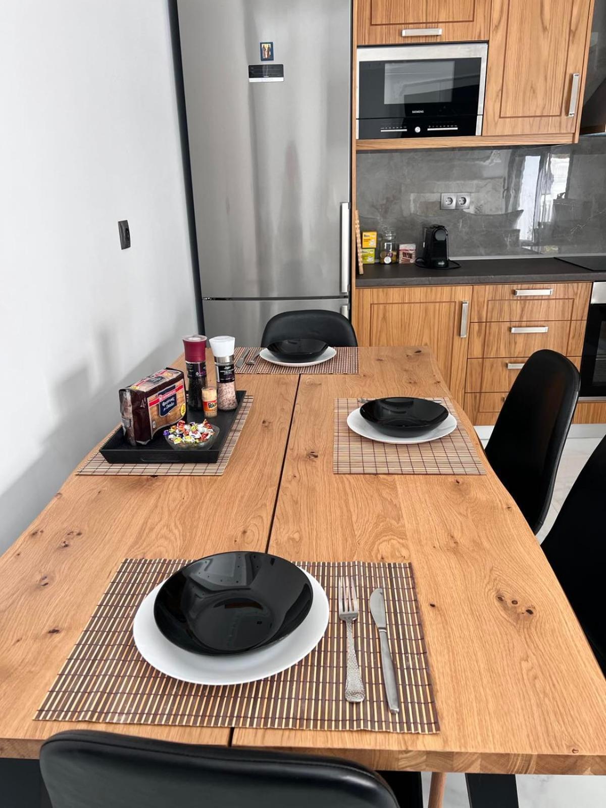 Kontis' Deluxe Furnished Apartment Λουτράκι Εξωτερικό φωτογραφία